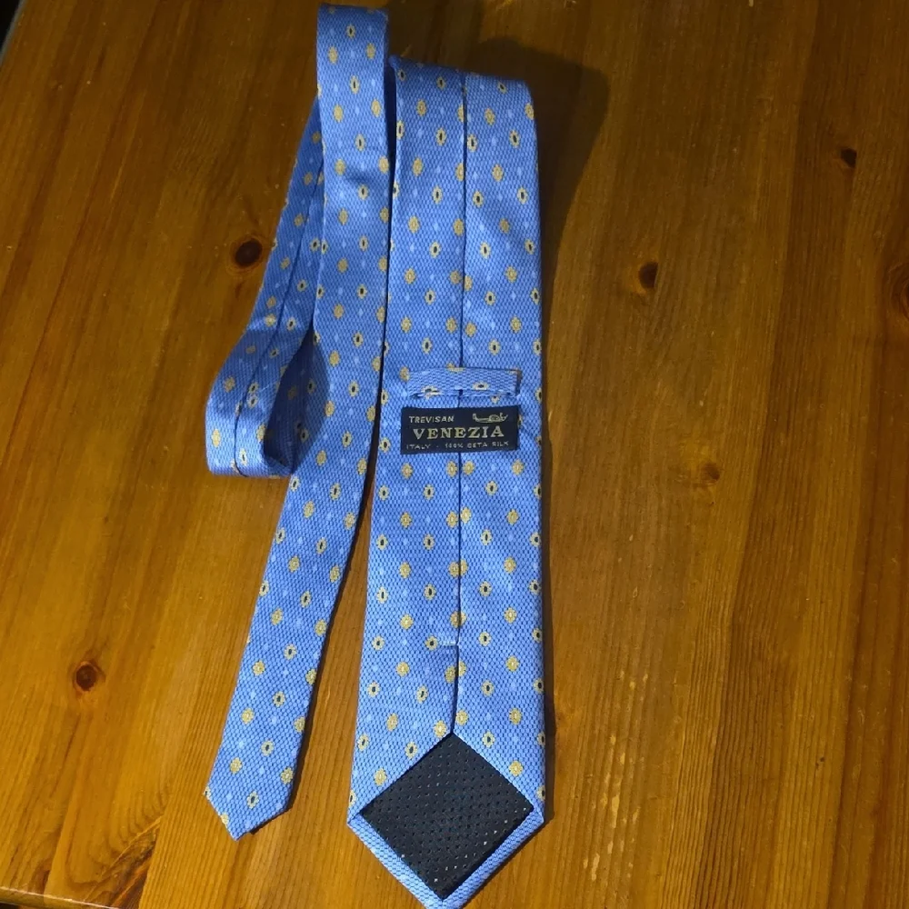 Venezia Blue and Gold Patterned Silk Tie - Picture 2 of 10